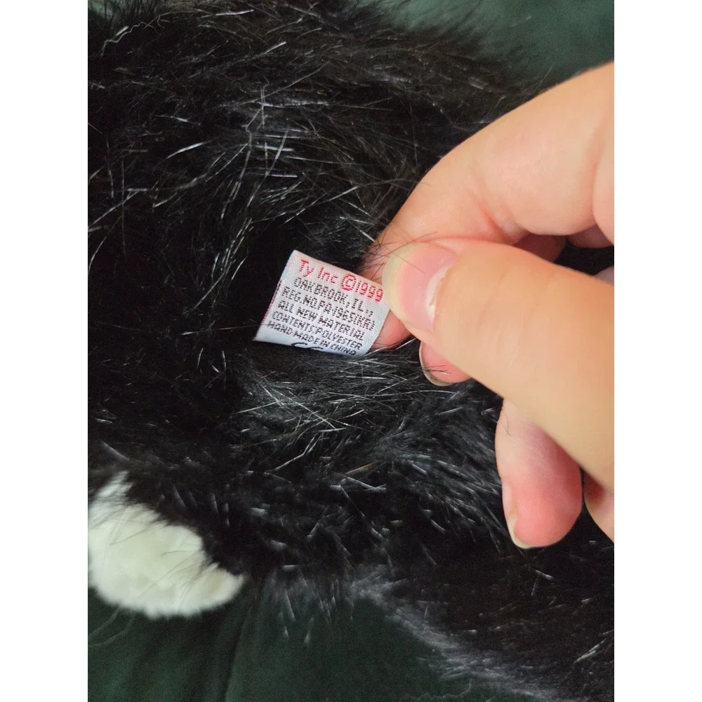 TY Classic Shadow Black White Tuxedo Cat Plush Stuffed Animal Sitting 1999